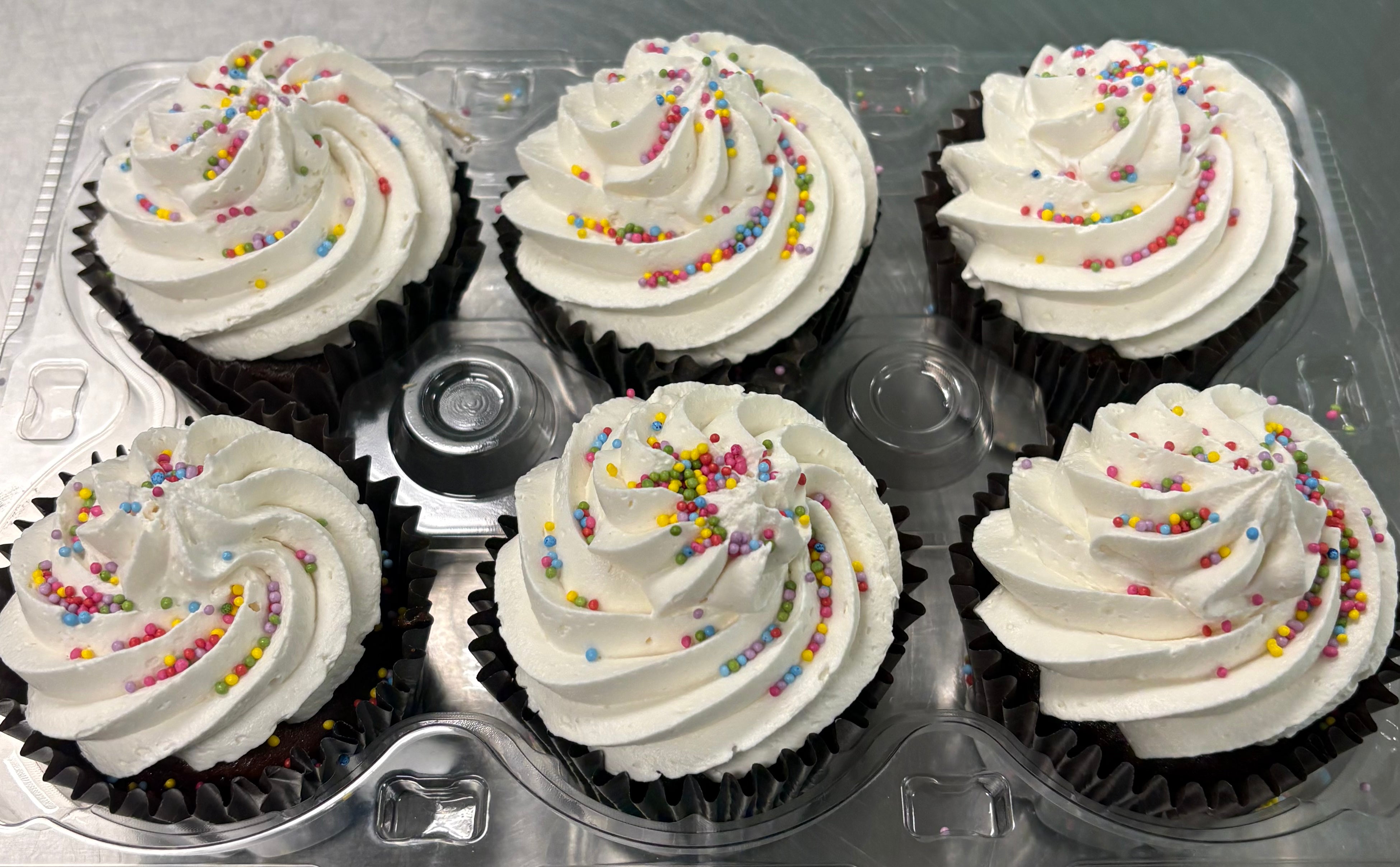Chocolate w/Vanilla Buttercream Celebration Cupcakes 6-Pack
